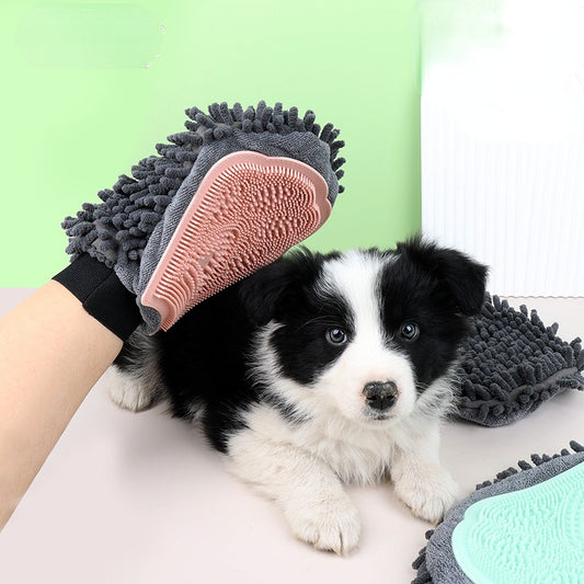 Pet Bathing & Grooming Glove 2-in-1 – Clean, Massage & Pamper Your Dog or Cat